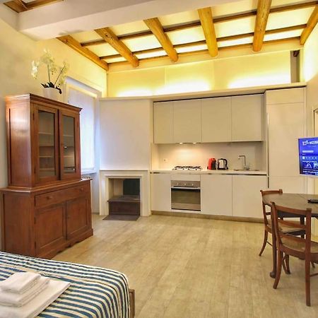 Cozy Studio Flat In Trastevere By Yourhost Roma Ngoại thất bức ảnh